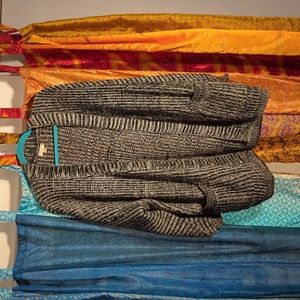 Black and white knit cardigan by debut in M/L